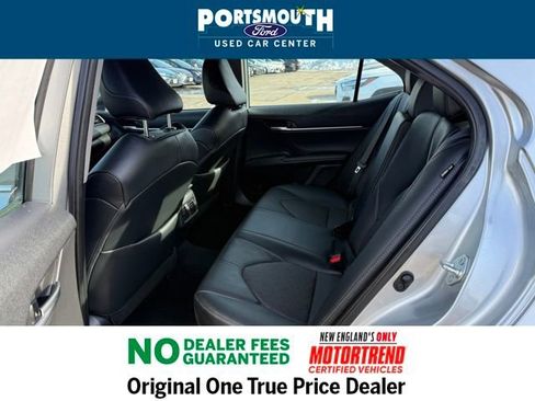 Used 2023 Toyota Camry XSE image 5