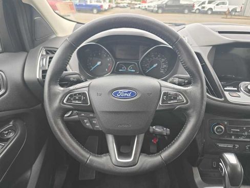 Used 2018 Ford Escape Titanium AWD/4WD image 11