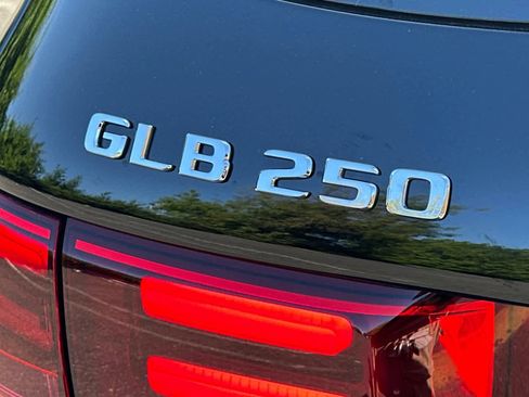 New 2026 Mercedes-Benz GLB 250 image 25