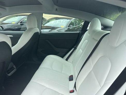 Used 2021 Tesla Model 3 Standard Range Plus RWD image 13