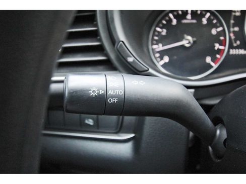 Used 2023 MAZDA CX-30 AWD 2.5 S image 17