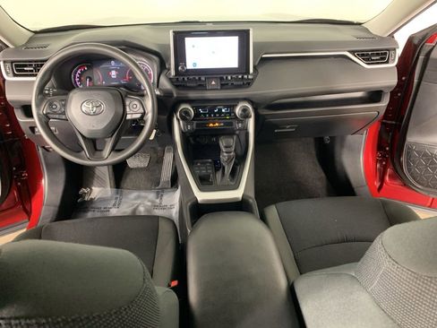 Used 2024 Toyota RAV4 LE AWD/4WD image 33