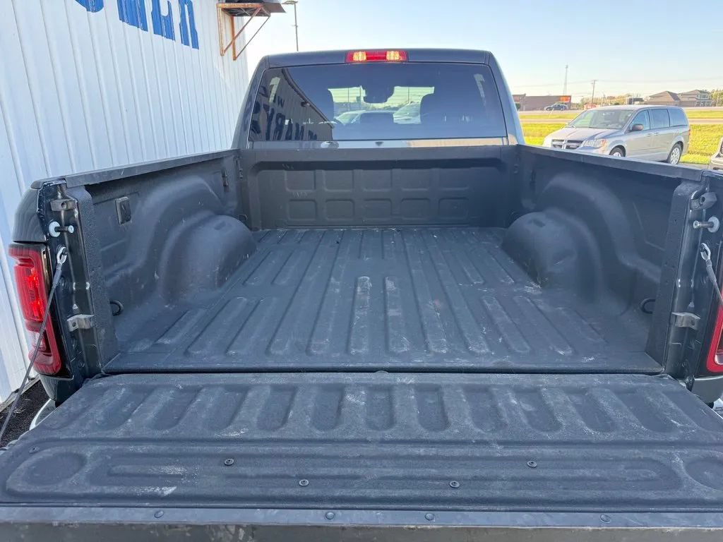 Used 2026 RAM 2500 Big Horn AWD/4WD image 8