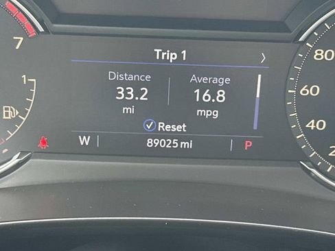 Used 2020 Cadillac XT4 Sport w/ Driver Awareness Package FWD image 21