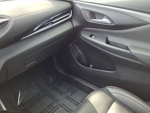 Used 2025 Buick Envista Avenir FWD image 23