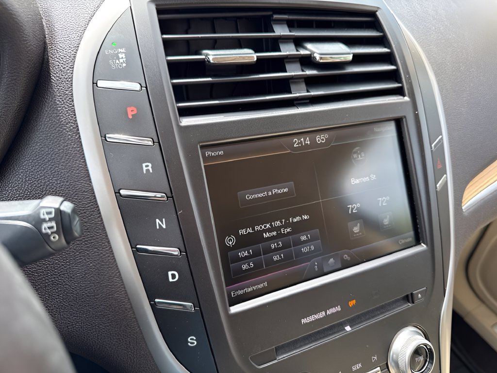 Used 2015 Lincoln MKC FWD w/ Equipment Group 101A Select image 18