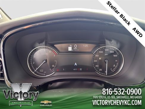 Used 2025 Cadillac XT5 Premium Luxury image 11