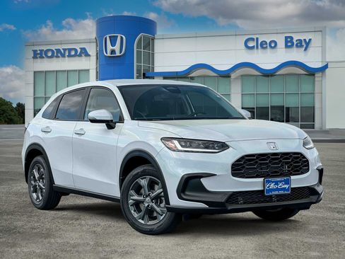 New 2026 Honda HR-V LX image 1