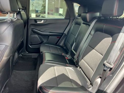 Used 2025 Ford Escape ST-Line Select AWD/4WD image 23