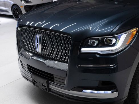 Used 2022 Lincoln Navigator L Reserve AWD/4WD image 13