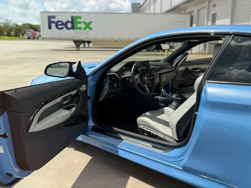 Used 2015 BMW M4 Coupe RWD image 21