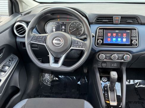 Used 2025 Nissan Versa SV FWD image 32