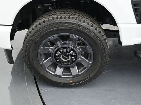 New 2026 Ford F250 XL w/ STX Appearance Package AWD/4WD image 10