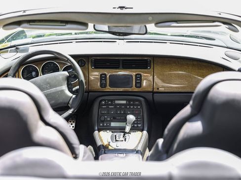 Used 2002 Jaguar XK8 Convertible RWD image 29