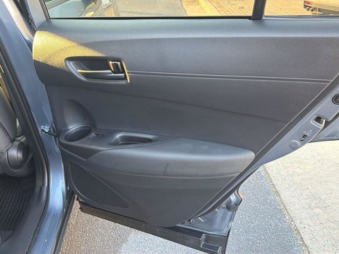 Certified 2025 Toyota Corolla Cross LE FWD image 15