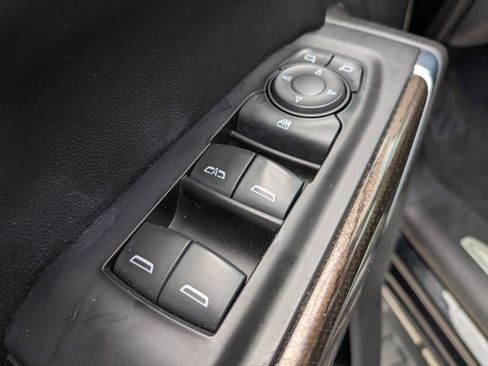 Used 2021 Chevrolet Silverado 1500 LT RWD image 19