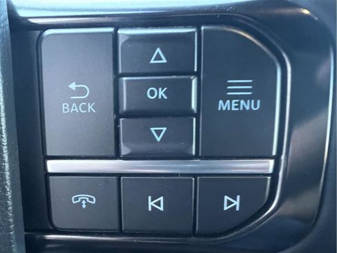 Used 2024 Ford F250 Platinum image 21