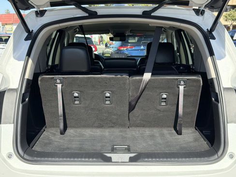 Used 2023 Honda Pilot EX-L image 25