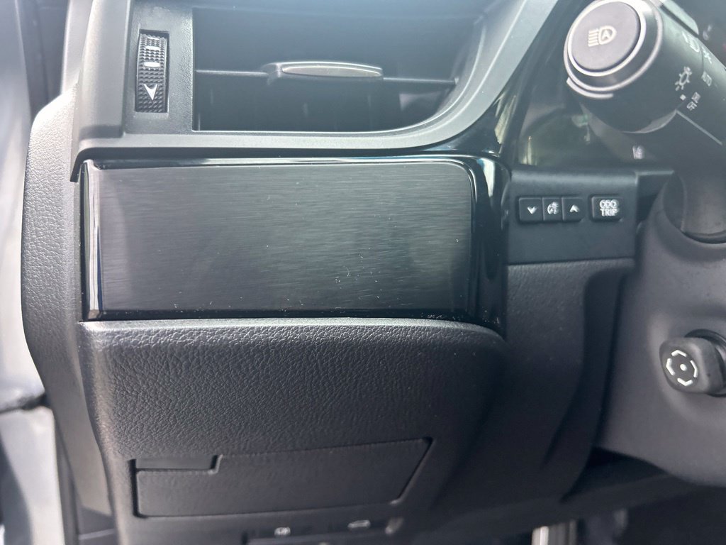 Used 2022 Lexus ES 350 F Sport w/ Accessory Package 2 FWD image 37