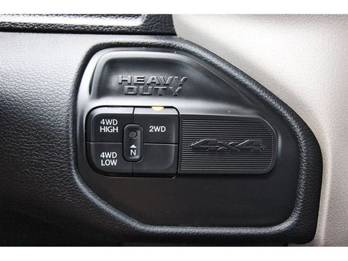 Used 2024 RAM 2500 Laramie w/ Safety Group AWD/4WD image 23