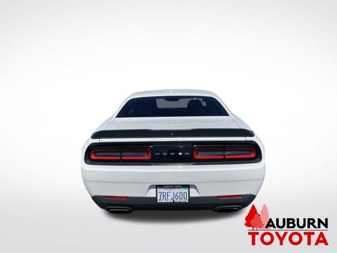 Used 2016 Dodge Challenger R/T Scat Pack w/ Driver Convenience Group RWD image 6