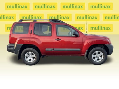 Used 2012 Nissan Xterra S image 2