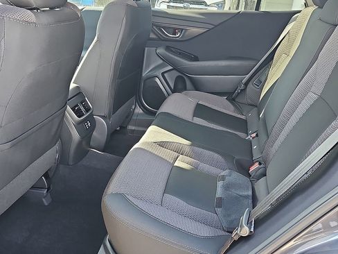 Certified 2025 Subaru Outback Premium image 6