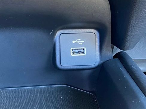Certified 2025 Honda HR-V Sport image 25