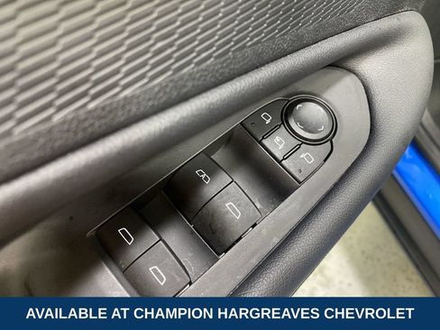 Used 2024 Chevrolet Blazer EV LT AWD/4WD image 31