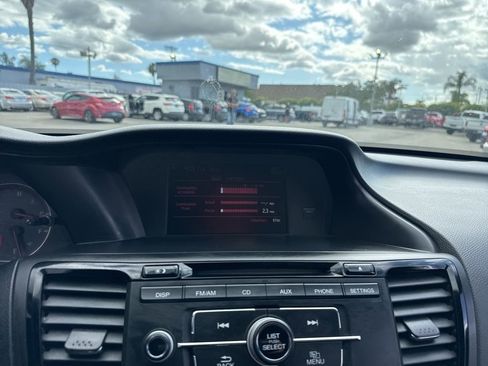 Used 2017 Honda Accord Sport Special Edition image 11