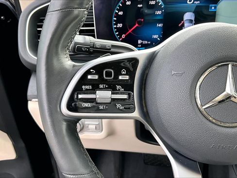 Used 2020 Mercedes-Benz GLE 350 4MATIC image 26