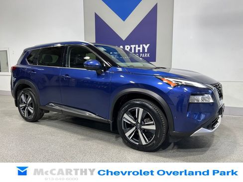 Used 2023 Nissan Rogue Platinum w/ Platinum Premium Package AWD/4WD image 3