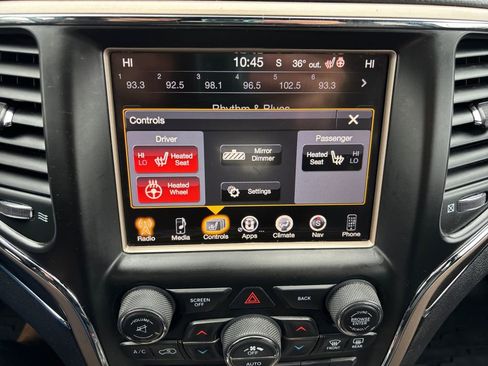 Used 2016 Jeep Grand Cherokee Limited image 37