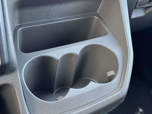 Used 2023 Ford Transit 350 XLT image 29