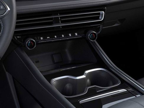 New 2026 Chevrolet Traverse LT w/ Driver Confidence Package image 23