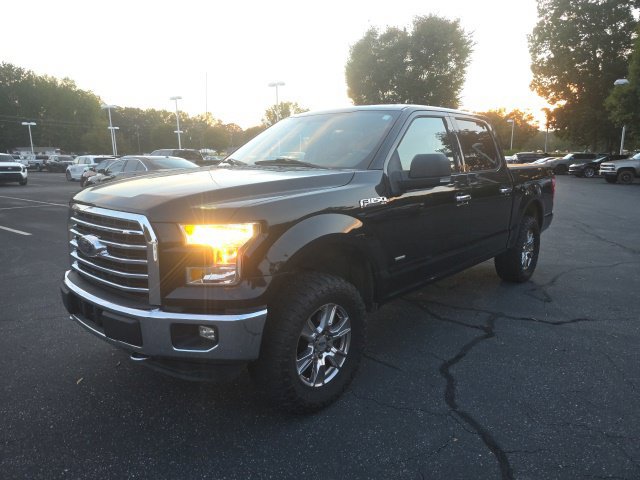 Used 2016 Ford F150 XLT w/ Equipment Group 302A Luxury AWD/4WD image 4