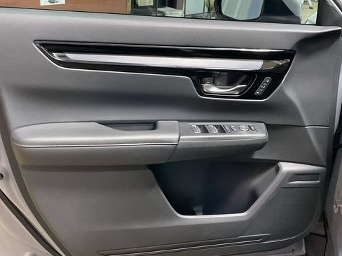 Used 2024 Honda CR-V EX-L image 12
