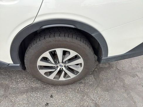 Used 2021 Subaru Outback Premium AWD/4WD image 26