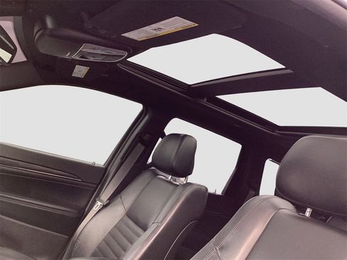 Used 2020 Jeep Grand Cherokee Limited X image 26