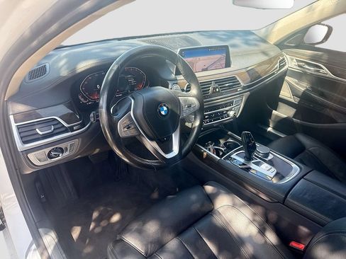 Used 2020 BMW 740i w/ Cold Weather Package RWD image 10