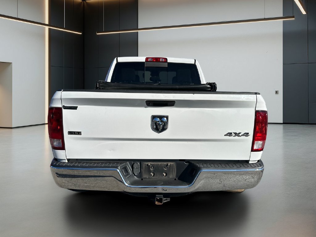 Used 2020 RAM 1500 Classic SLT AWD/4WD image 8