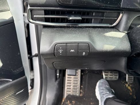 Used 2023 Hyundai Elantra N FWD image 18