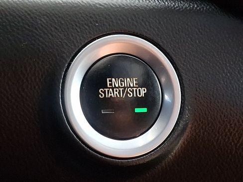 Used 2020 GMC Terrain Denali w/ Denali Premium Package AWD/4WD image 24