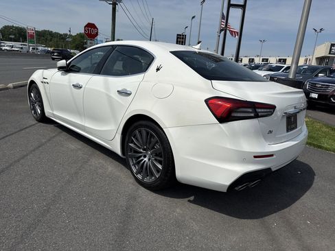 Certified 2022 Maserati Ghibli Modena Q4 image 8