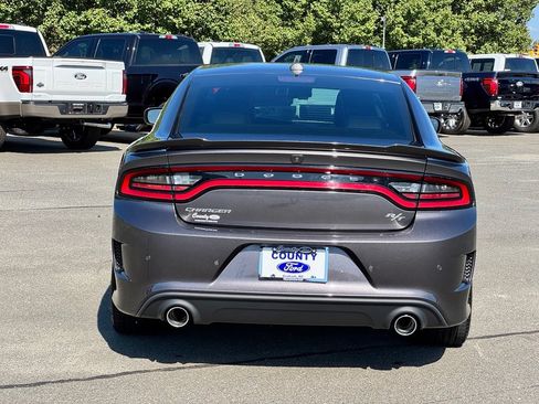 Used 2023 Dodge Charger R/T w/ Plus Group RWD image 4