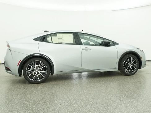 New 2026 Toyota Prius Limited FWD image 30