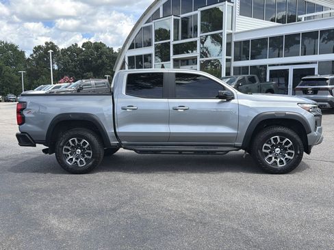 Used 2023 Chevrolet Colorado Z71 w/ Z71 Convenience Package 2 AWD/4WD image 25