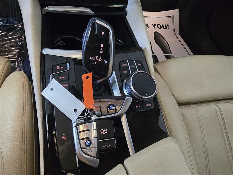 Used 2017 BMW 530i RWD image 20