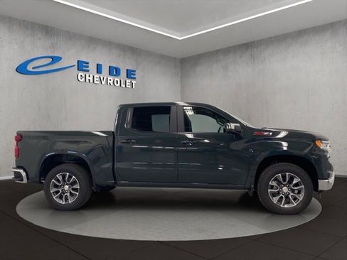 New 2026 Chevrolet Silverado 1500 LT w/ All Star Edition Plus image 2