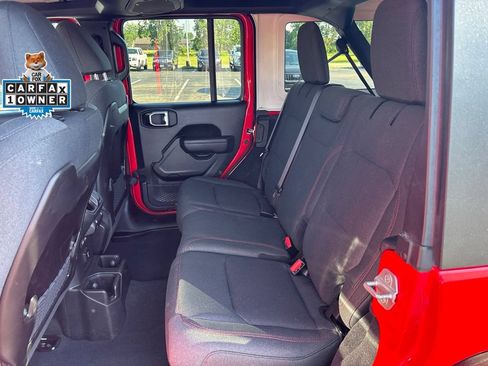 Used 2026 Jeep Wrangler Unlimited Rubicon AWD/4WD image 27